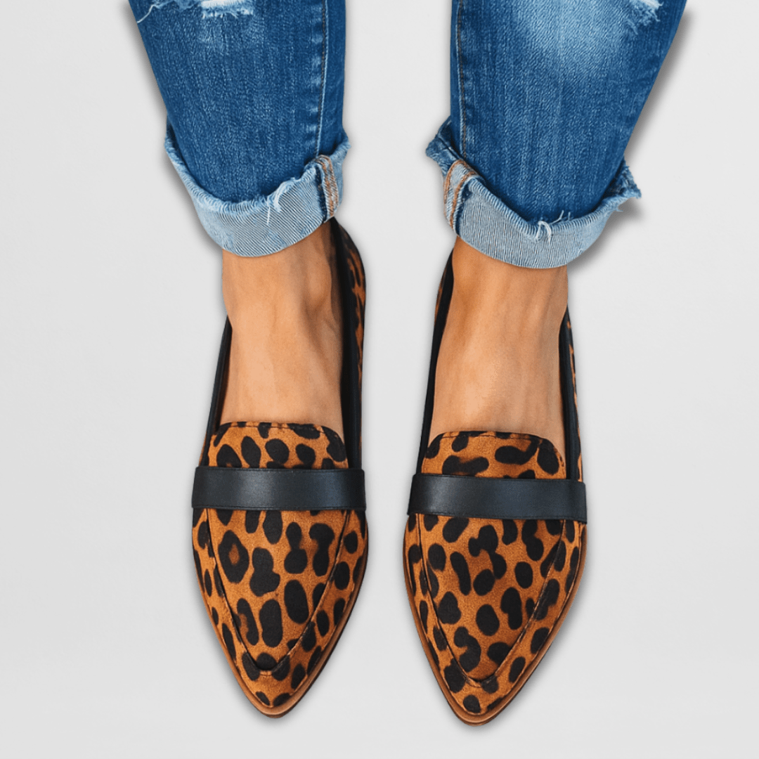 Benthe | Dames Puntige Teen Suède Loafers Elegant