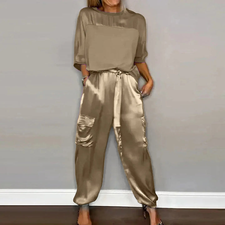 Kaya | Dames Cargo Rondehals Getailleerde Tweedelig set